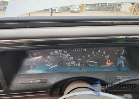 1997 Buick Lesabre Custom из США, поврежденный, VIN 1G4HP52K6VH452310